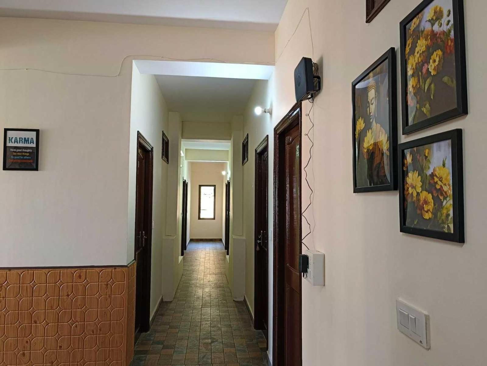 Hotel O New Shushant Regency Шимла Екстериор снимка